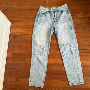 American eagle light wash straight leg jeans